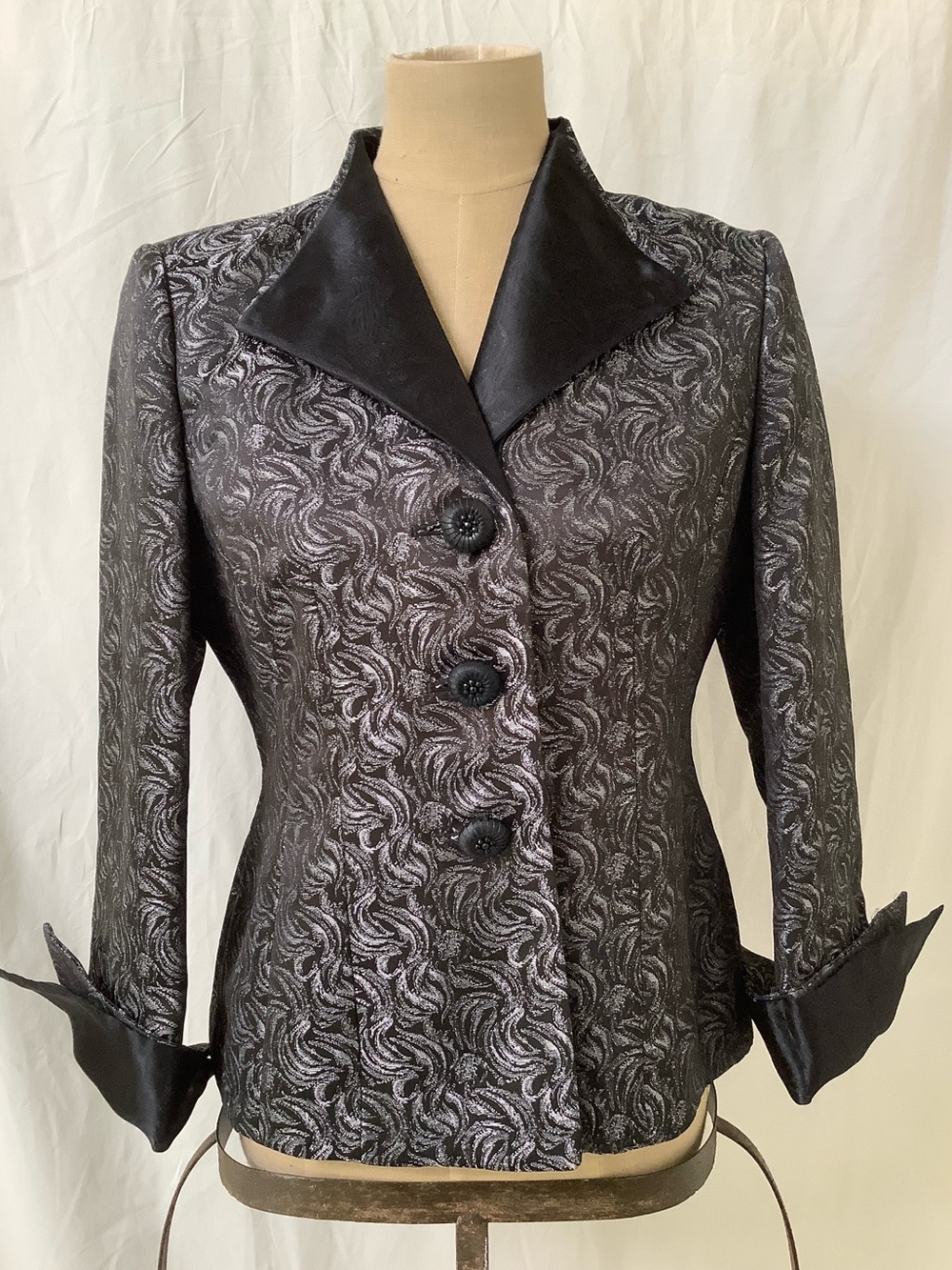 Le Suit St. Germain Blazer Jacket-Black Jacquard with Silver Swirl Design-NWT-8P